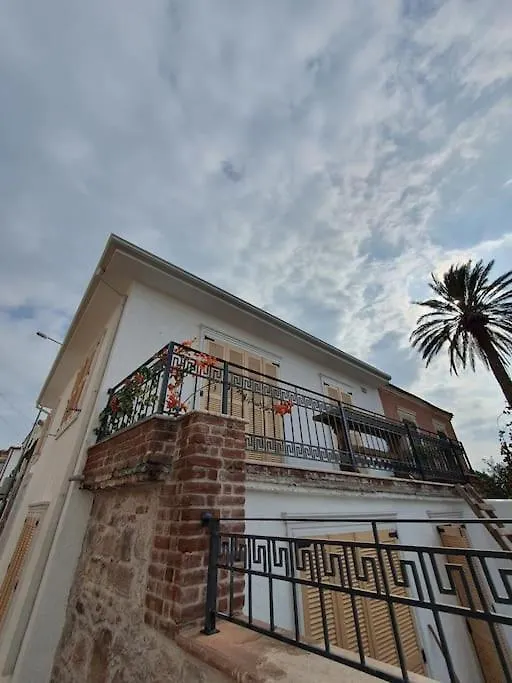 Balkonaki Ayvalik